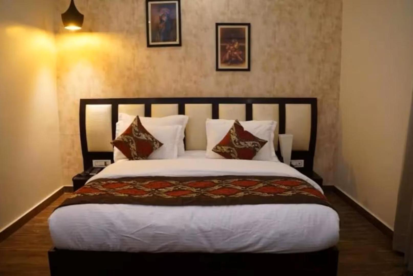 Hotel Suncity & Restaurant Hisār Zewnętrze zdjęcie