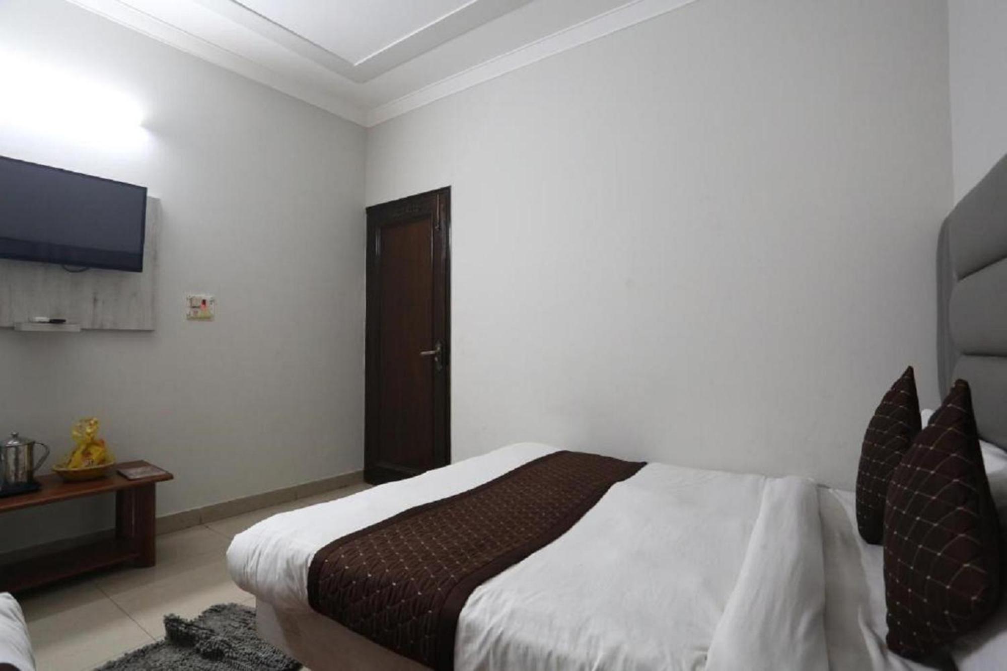 Hotel Suncity & Restaurant Hisār Zewnętrze zdjęcie