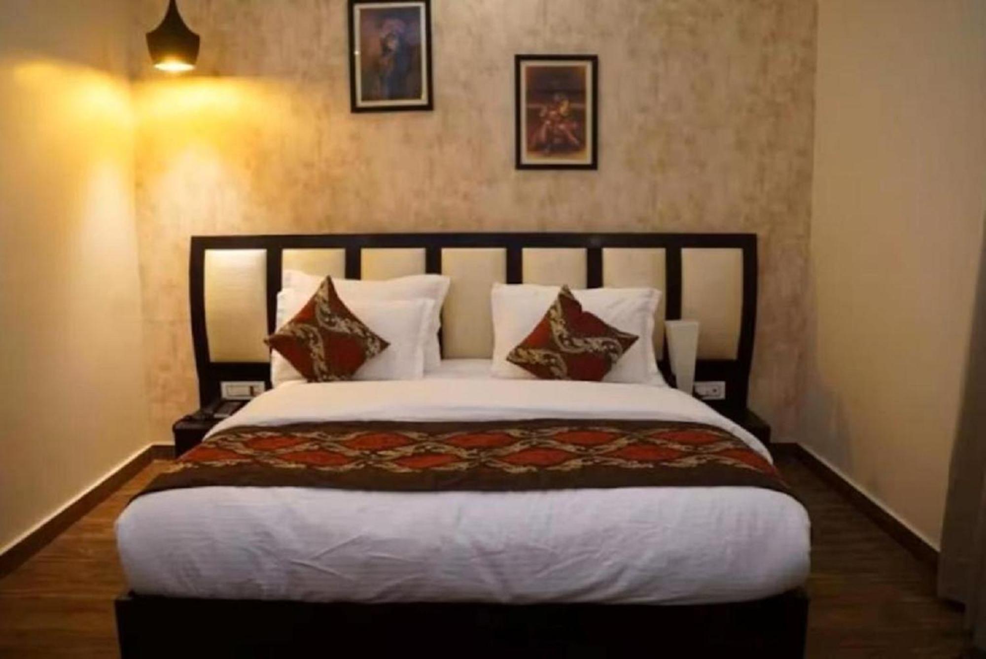 Hotel Suncity & Restaurant Hisār Zewnętrze zdjęcie